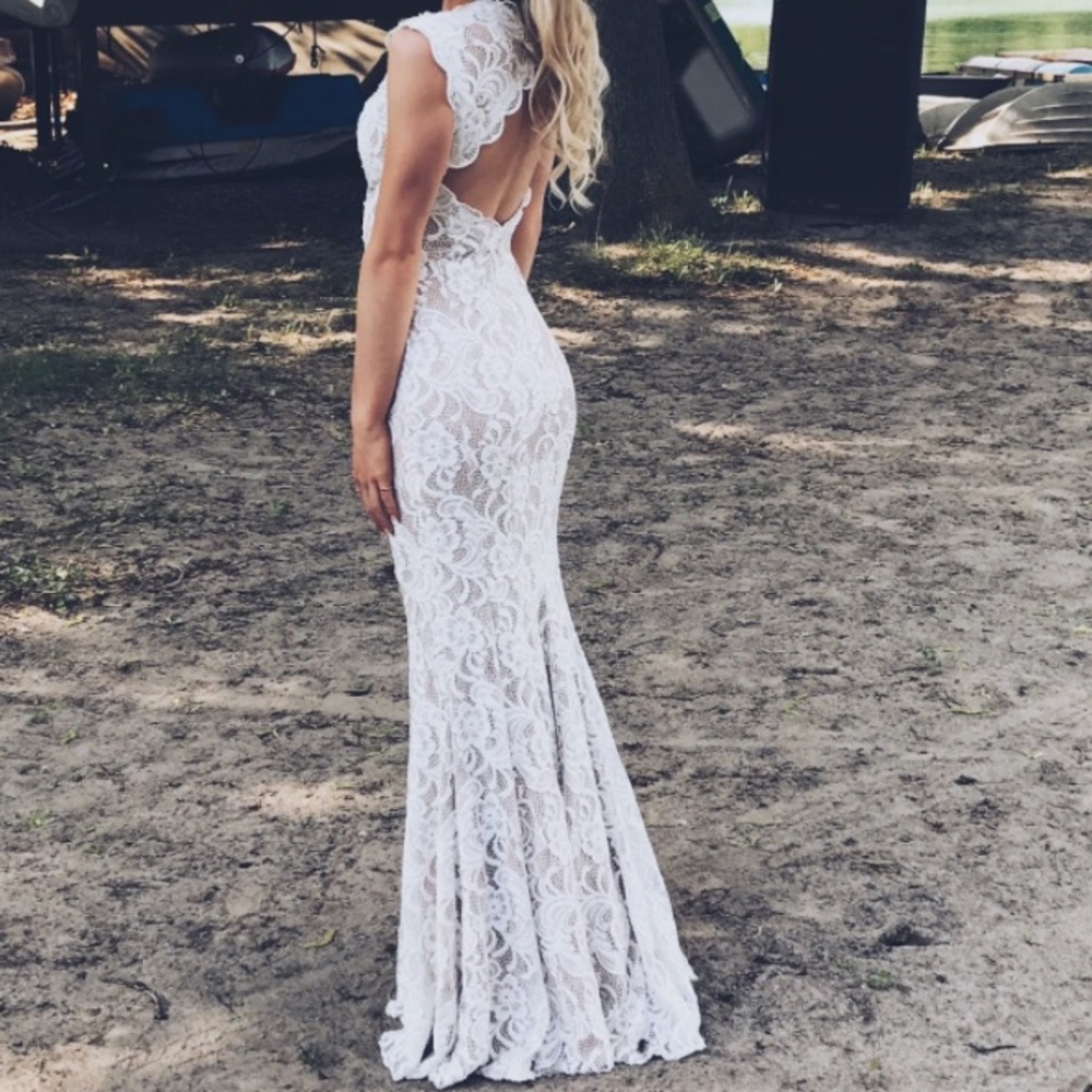 Jasz Couture lace dress